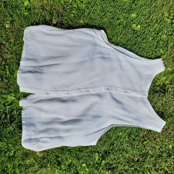 Hollister Top XS White with Jeweled Neckline - Picture 3 of 3